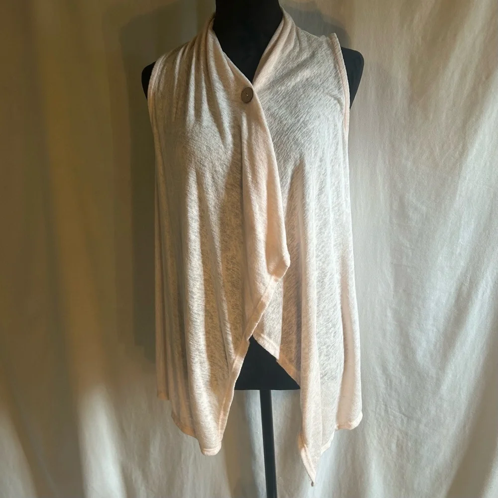 Bobeau 1-Button Pale Pink Wrap Vest Ultra Soft Cardigan EUC Nordstrom Favorite!
